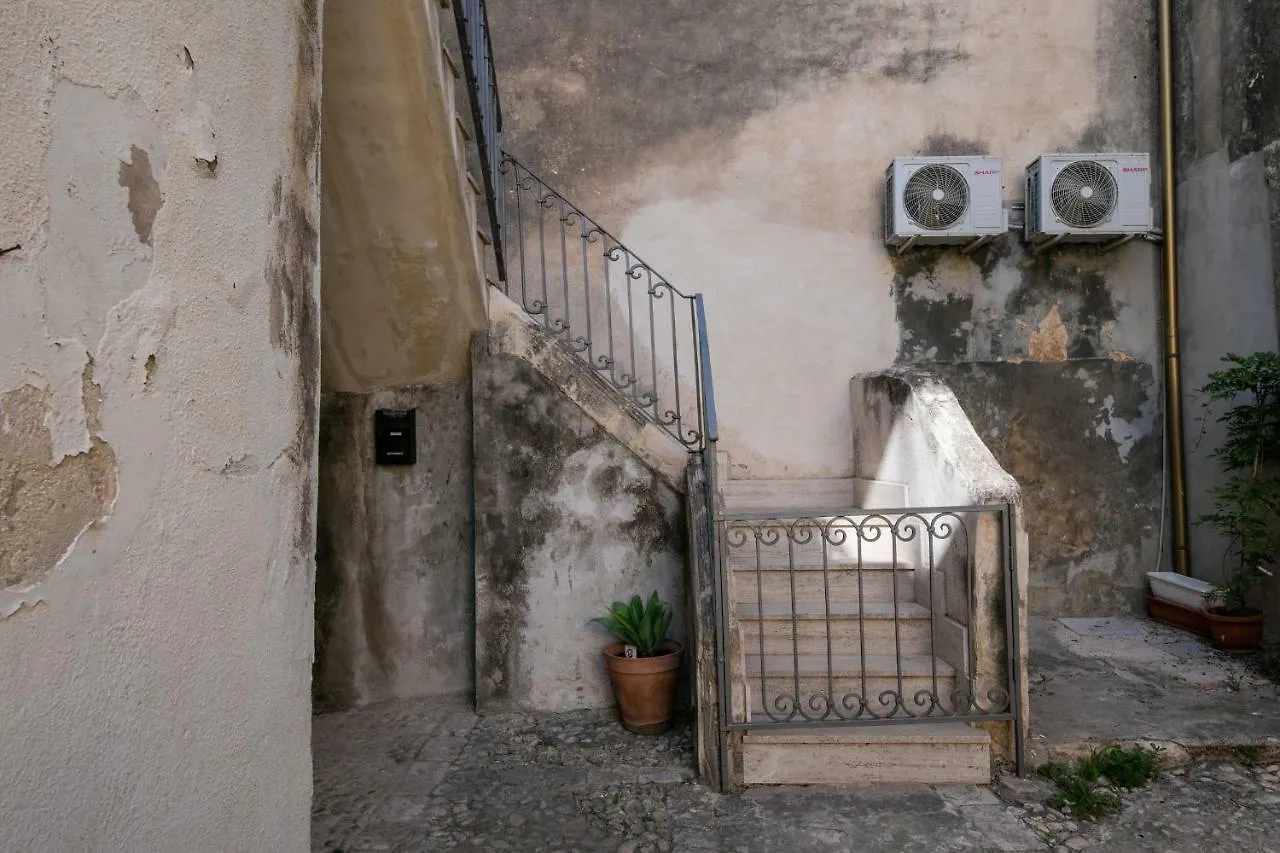 Casa Stefania Apartment Noto 0*,  Italy